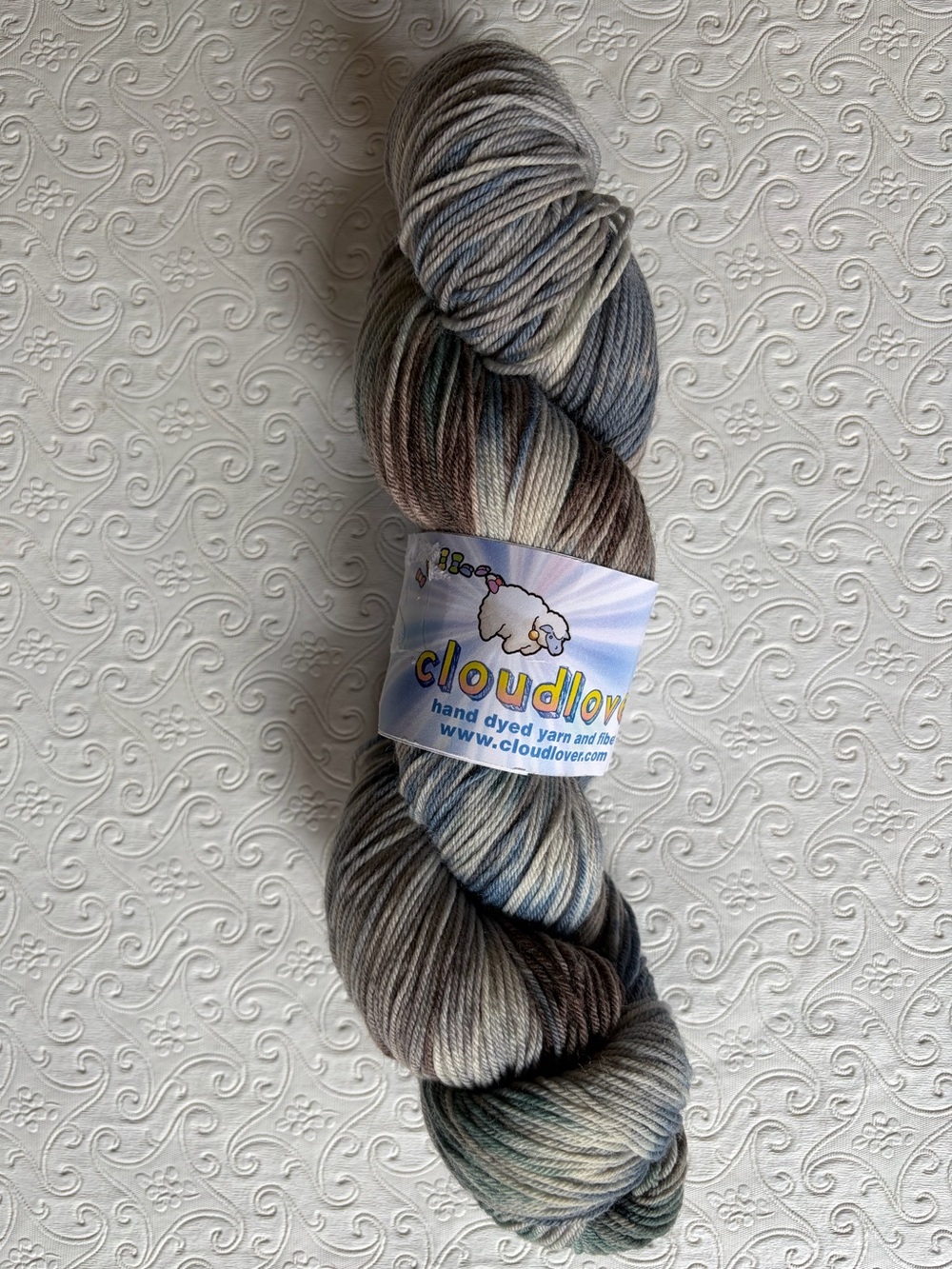 Cloudlover Hand-Dyed “Lord Grantham” Yarn and Fiber- Gray, Blue and Taupe